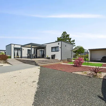 Pour 6, Avec Piscine